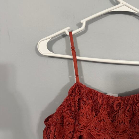No Boundaries Off the Shoulder Lace Top Juniors Size Large / 11 - 13 Red Orange - Picture 7 of 7